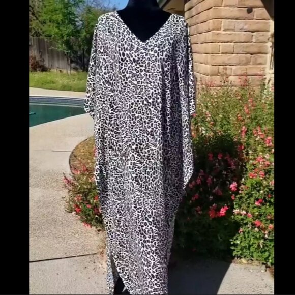Kaftan Leopard Dress Maxi Cover Up Animal Print NEW 🦋 LAST 1 🦋 - Picture 4 of 9